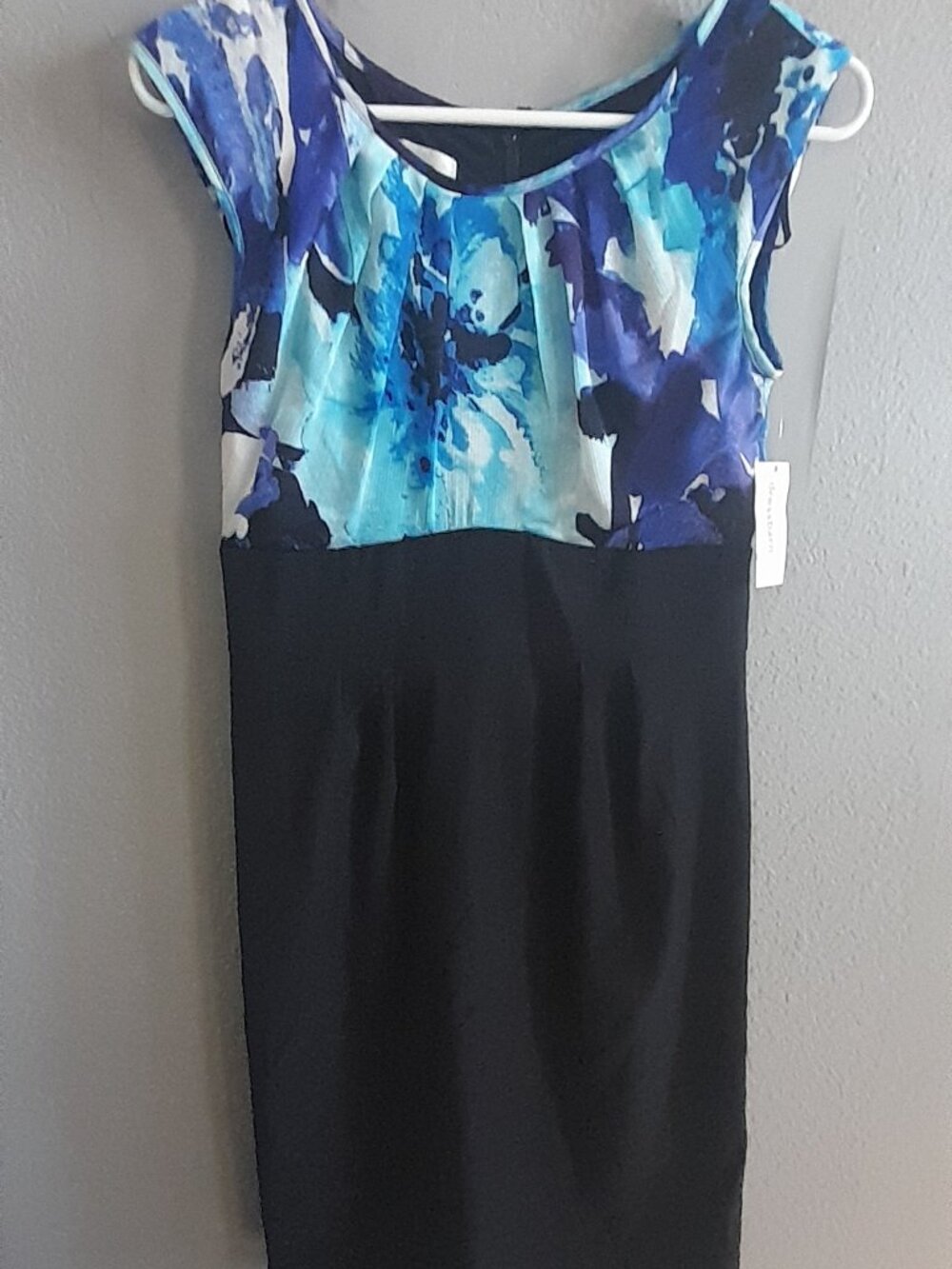 DRESS BARN NWT Blue hues top part, black dress 4P